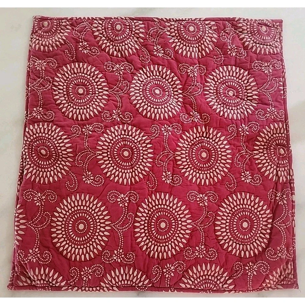 Pine Cone Hill Dark Fuchsia Tan Medallion Quilted Cotton 26 X 26 Euro Sham Tie